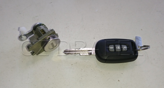 vložka s klíčem přední levé dveře ovládání s dálkou a zadní výklopné sklo originál GM